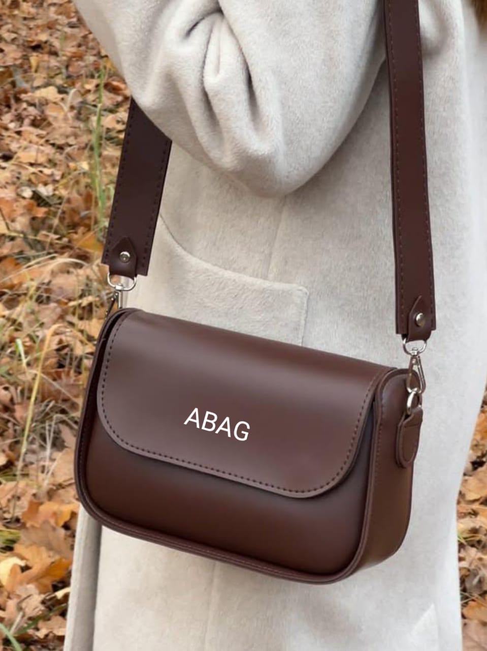 Aurelia built bag chocolate brown