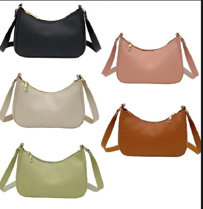 HALFMOON CROSS BODY PINK